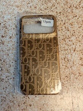 iPhone 17 Pro Max Fashion Phone Case GOLDEN BROWN